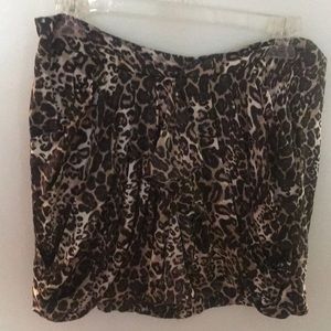 Silk leopard skirt! Perfect for going out!
